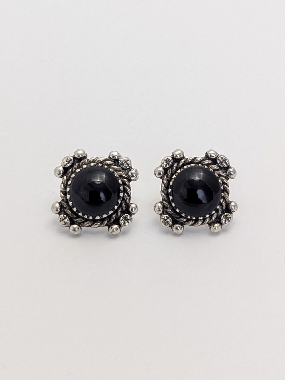 Vintage 925 Sterling Silver Black Onyx Cabochon Twisted Rope Stud Earrings